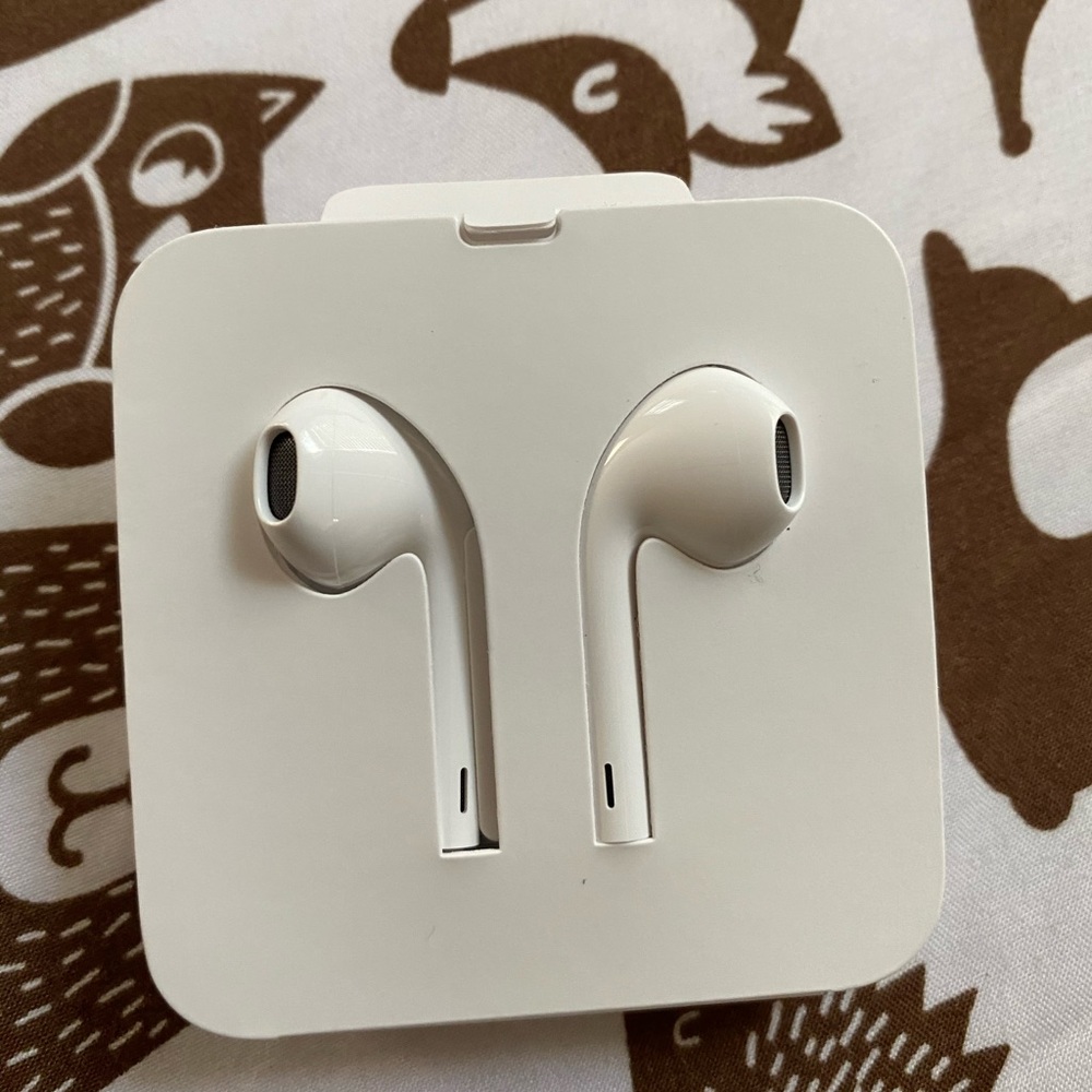 Apple headphones